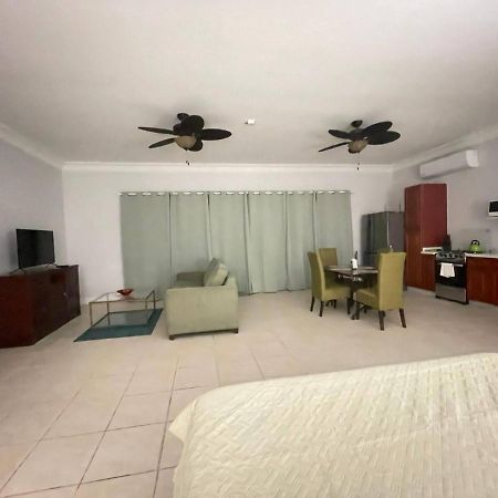 Sandpiper Beach Apartments Palm Beach Dış mekan fotoğraf